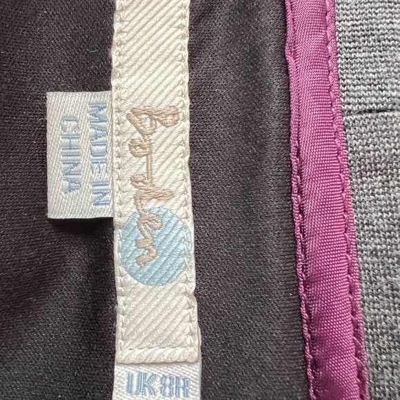 BODEN Pretty Short-Sleeve Dress. Grey. Size 4 - Picture 8 of 10